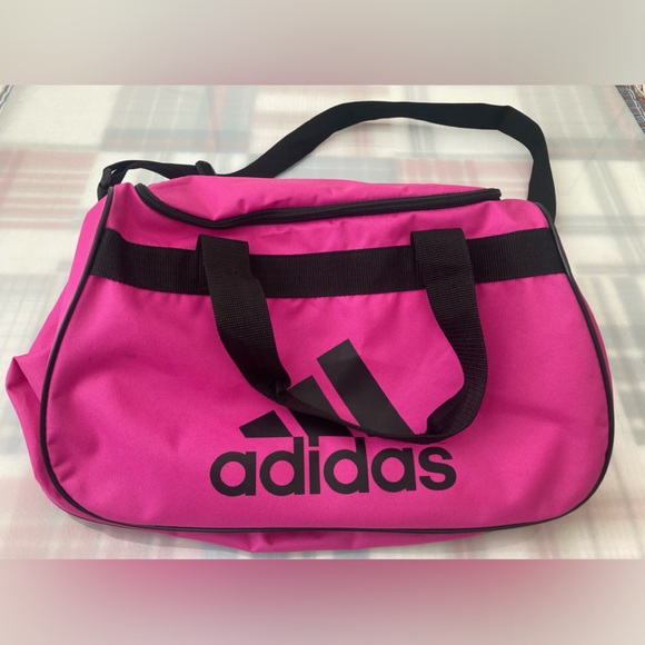 Adidas small Duffel bag color pink - Picture 1 of 11